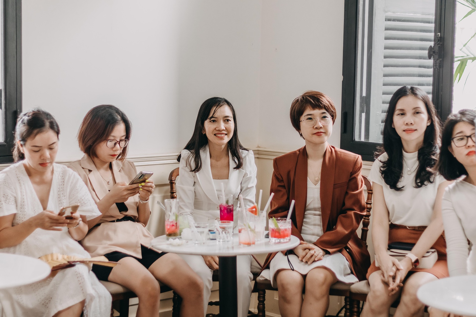 BEMARO Hostel team providing excellent hospitality service